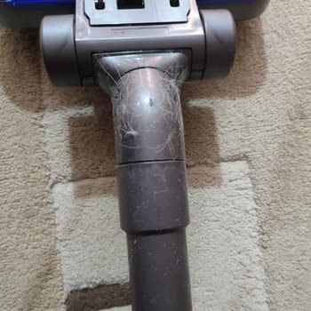 Dyson Süpürge Başlık Sorunu: Toz Ve Kıl Bırakıyor!