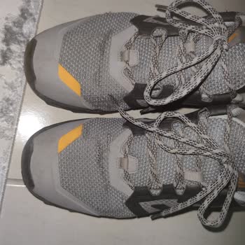Aldığım Adidas Ayakkabılarda Açılma Ve Deformasyon Sorunu