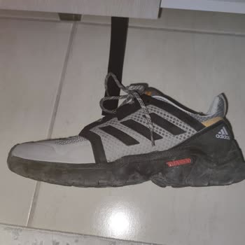 Aldığım Adidas Ayakkabılarda Açılma Ve Deformasyon Sorunu