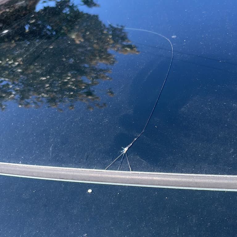 Otorapor Ekspertiz Raporunda Gizlenen Cam Tavan Çatlağı