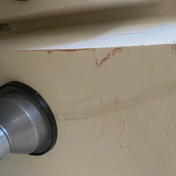 Realstone Ürünü Su Sızdırıyor Ve Çatlıyor: İki Yıl Sonra Destek Yok!