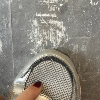 Ayakkabının Dikiş Problemi Ve Yetersiz Müşteri Hizmeti