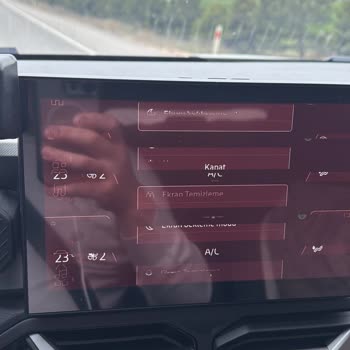 Renault Duster İle Bitmeyen Multimedya Kabusu