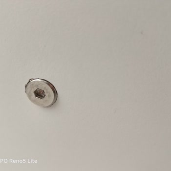 Garanti Kapsamında Olmayan Kırık Baza Sorunu