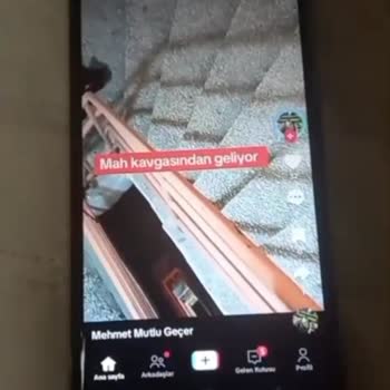 Samsung Telefon Ekran Sorunu Ve Çözüm Eksikliği