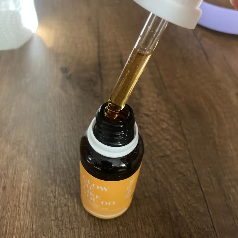 Kötü Koku Ve Renk Değişimi: SHE Vec Serum Sorunu