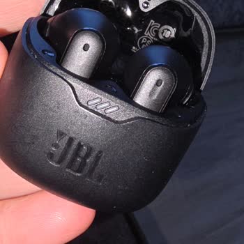 Kulaklık Şarj Sorunu Ve Müzik Keyfinin Yarım Kalması