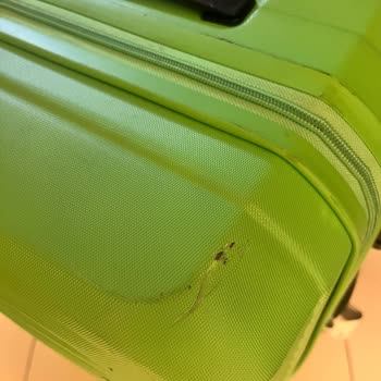 Kırık Valizlerle Gelen Hayal Kırıklığı: THY'ye Güven Sarsıldı