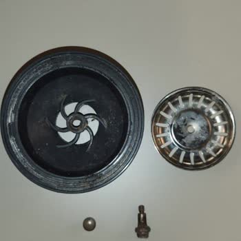 Teka Lavabo Sifonunda Yapısal Sorun Ve Yetersiz Müşteri Desteği