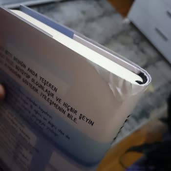 Özensiz Paketleme: Kitabım Hasarlı Geldi