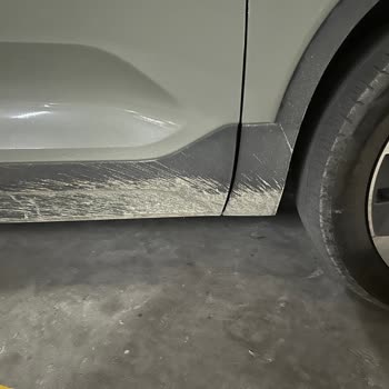 Vale Hizmeti Zorunlu, Araç Çamurlu Teslim Edildi