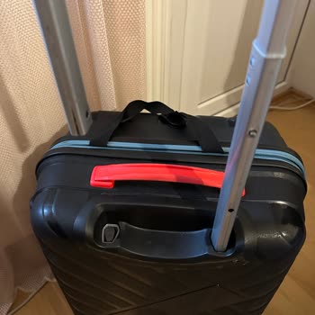 Sunexpress Uçuşunda Kırılan Valiz Ve Yetersiz Müşteri Hizmetleri