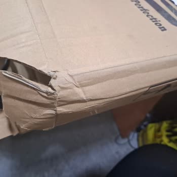 Asus Servisinde Kötü Kargolama Deneyimi