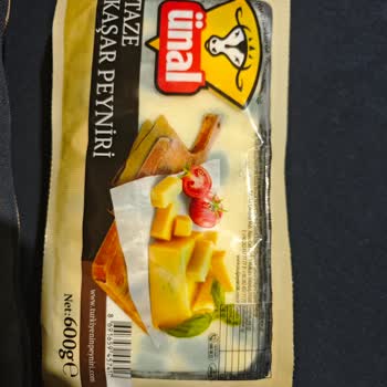 Ünal Peynircilik Tanınmış Marka Kaşar Peynirde Küflenme Şoku!