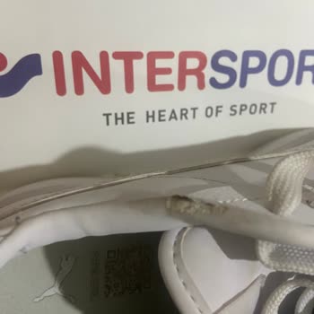 Intersport Üç Gün İçinde Soyulan Ayakkabı ve İlgisiz Müşteri Hizmetleri