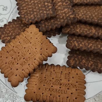 Yanmış Bisküvilerle Karşılaşmak: Eti'nin Büyük Paket Hayal Kırıklığı