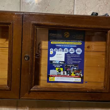 İzinsiz Broşür Yapıştırma Sorunu