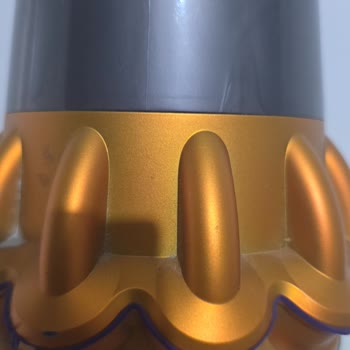 Dyson V15 Süpürge Görsel Deformasyon Sorunu