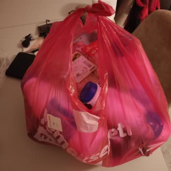 Yemeksepeti Market Sürekli Yanlış Sipariş Ve İletişim Sorunları