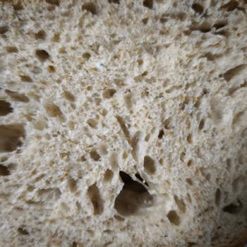 Küflü Ekmek Ve İlgisiz Çalışanlar: A101'de Hayal Kırıklığı