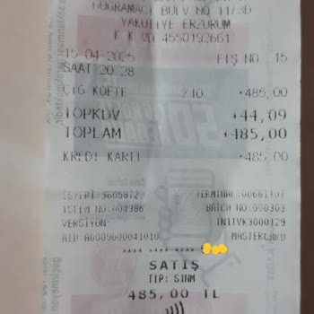 Küflü Lavaş Ve Sorumluluk Almayan Şube
