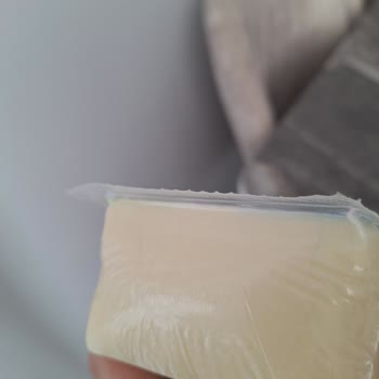 Mis Kaşar Peynirinde Kıl/Tüy Sorunu