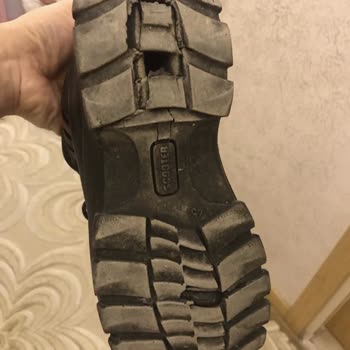 Scooter Ayakkabı: Kalitesiz Ürün Ve İlgisiz Müşteri Hizmeti