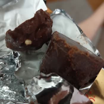 Bayramda Kurtlu Çikolata Şoku: Migros'tan Beklenmeyen İkram