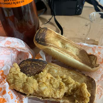 Popeyes Şubesinde Eksik Ve Yanmış Ürün Şoku!