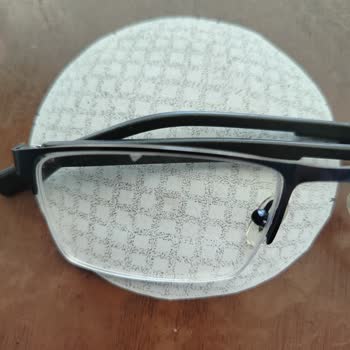 Gözlük Camı Garanti Sorunu: Tek Seferlik Çözüm Yetersiz!