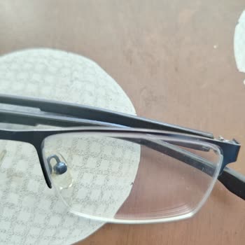 Gözlük Camı Garanti Sorunu: Tek Seferlik Çözüm Yetersiz!