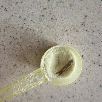 Bebelac Devam Sütünde Yabancı Madde Şoku