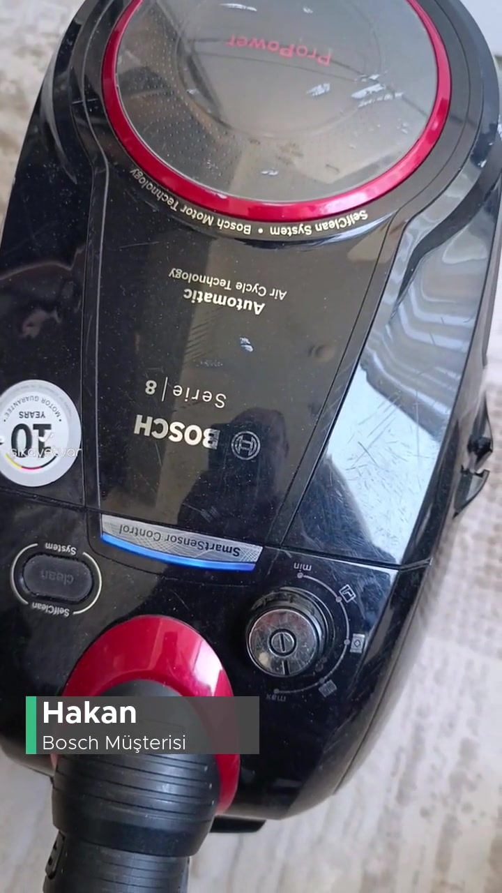 Bosch Serie 8 Süpürge Turbo Başlık Dönmüyor! videonun kapak resmi
