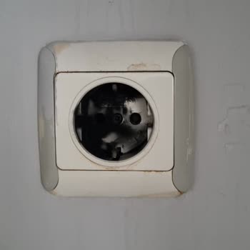 Elektrik Kesintileri Nedeniyle Zarar Gören Elektronik Eşyalar
