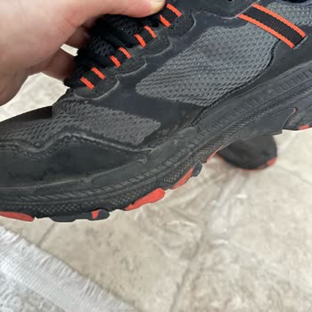 Skechers Ayakkabıda Hızlı Yıpranma Ve Değişim Talebi