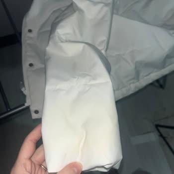 Adidas Mont Yıkama Sonrası Renk Değişimi