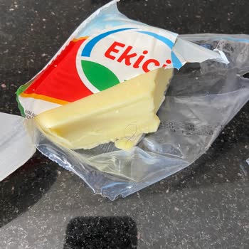 Migros Ekici Kaşar Ürünü İçinden Kıl Çıktı