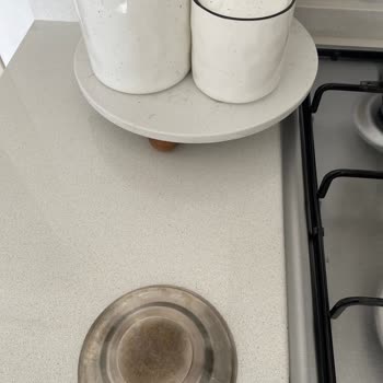 Karaca Juliet Çaydanlıkta İlk Günden Sararma Sorunu!