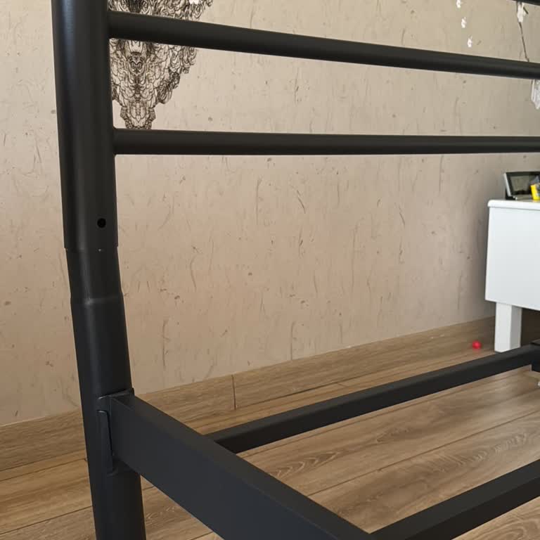 Vivense'den Aldığım Karyolalar Hasarlı Ve Eksik Geldi