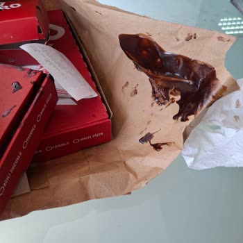 Dağılmış Ve Bulaşmış Pizza Siparişi Sorunu