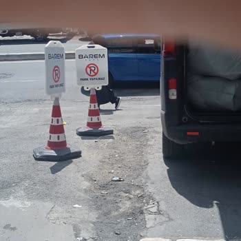 Asfalt Bekleyişi: Sorunlar Arasında Sıkıştık!