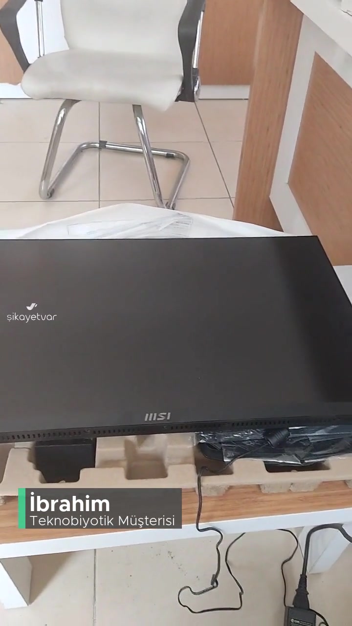 Teknobiyotik Monitör Ekranı Kırık Geldi! videonun kapak resmi
