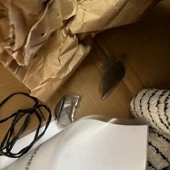 Servis Sürecinde Kırılan Ürün Ve İlgisizlik