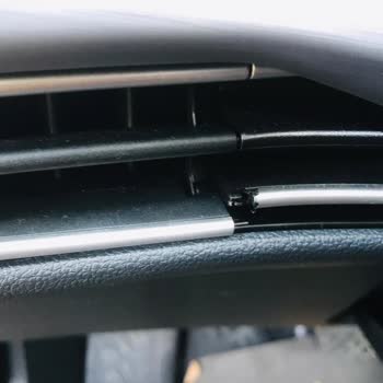 Volkswagen Golf 8: Kalorifer Izgarası Kronik Sorunu