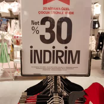 Koton Mağazasında Yanıltıcı İndirim Bilgisi Ve Müşteri Memnuniyetsizliği