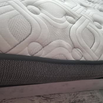 Yatsan Yatak Sorunu Ve İlgisiz Müşteri Hizmetleri