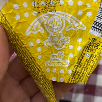 Bozuk Çikolatalar Çocukların Sağlığını Tehdit Ediyor