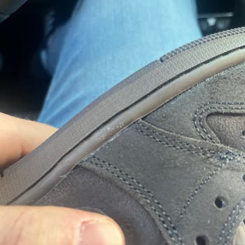 Çakma Ayakkabı Şoku: Sahte Ürün Ve Kusurlu Detaylar