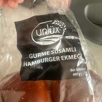 BİM Hijyen Sorunu: Burger Ekmeğinde Kıl Çıktı