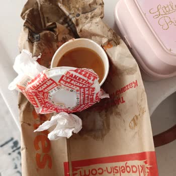 Yanlış Sipariş: Coleslaw Yerine Et Suyu Geldi